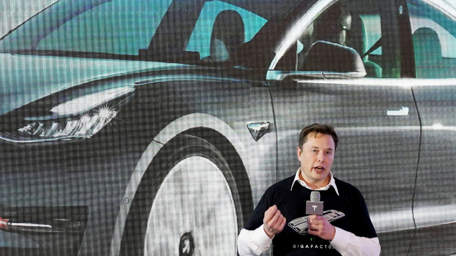 Tesla_Elon Musk